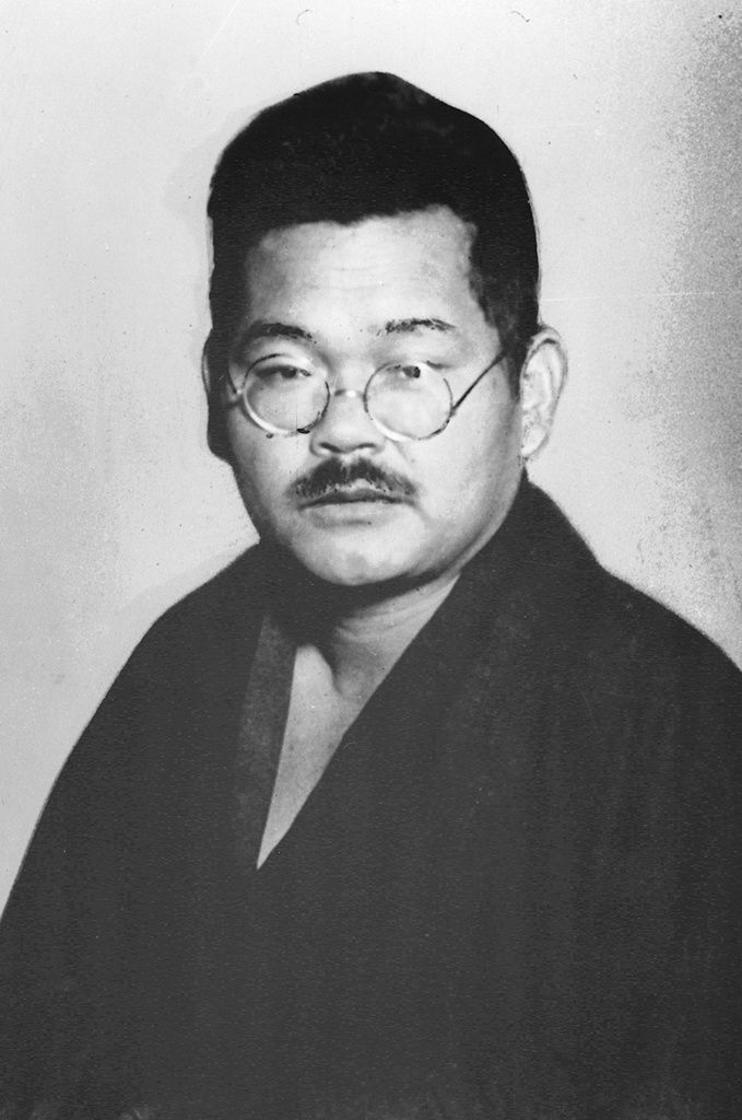 Kikuchi Kan. (© Kyōdō)