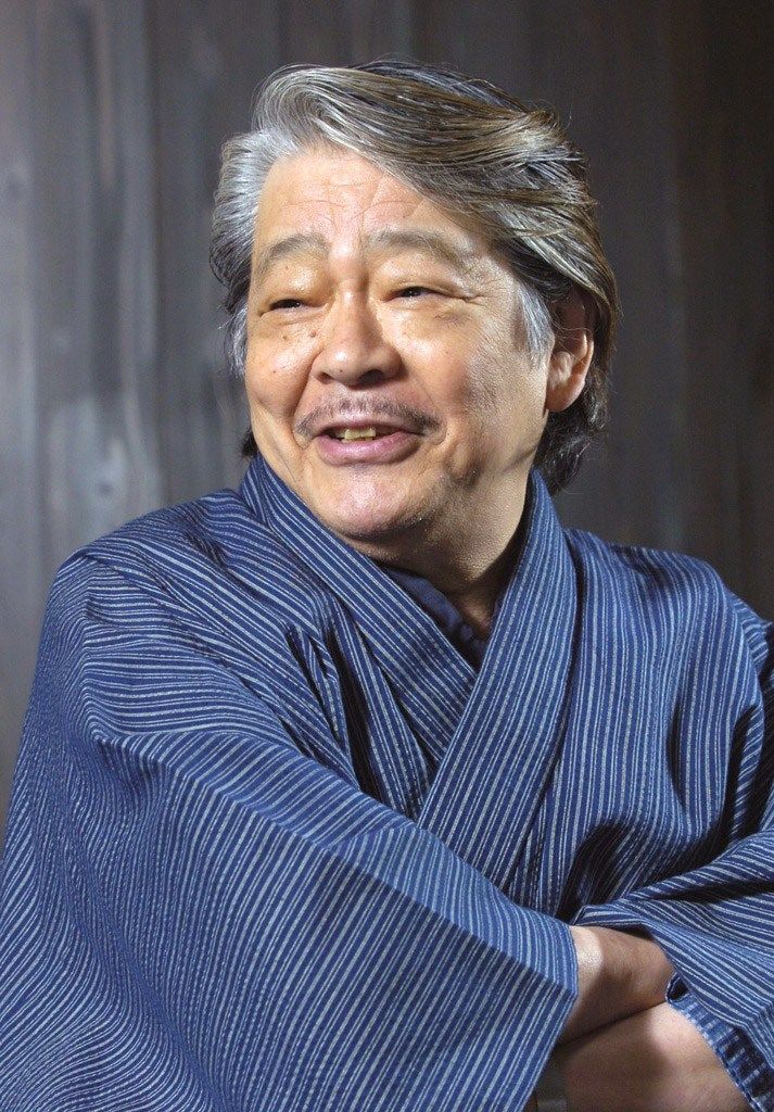 Tsutsui Yasutaka in 2006. (© Kyōdō)
