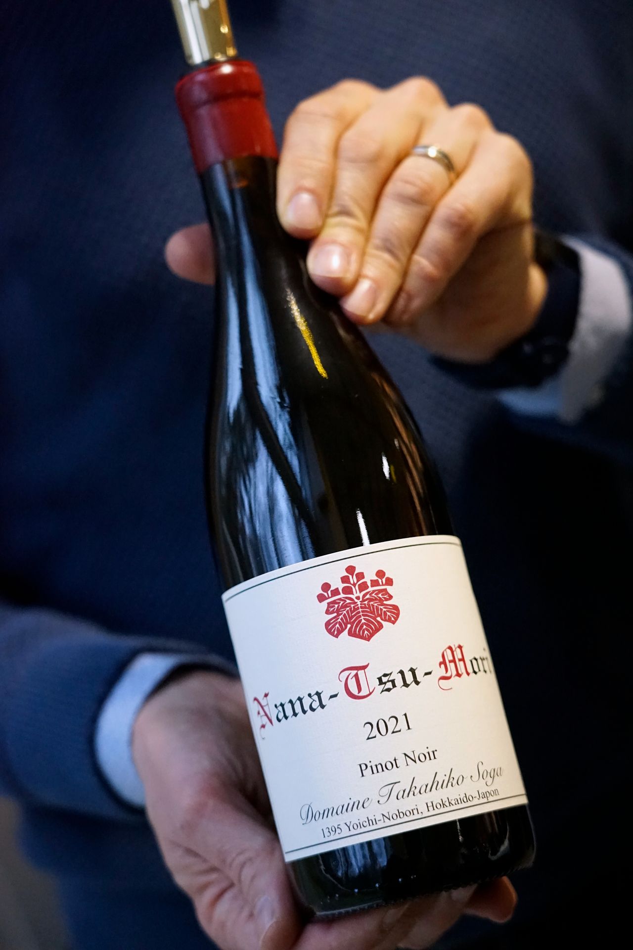 Domaine Takahiko’s Nanatsumori Pinot Noir. (© Ukita Yasuyuki)