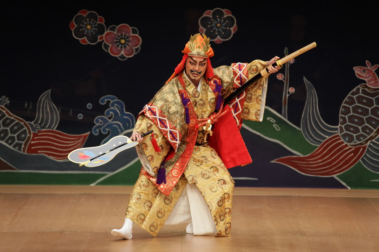 A scene from Nidō tekiuchi, one of the best-known examples of kumiodori. The  drama is based on the story of Amawari, who raised an insurgency in the fifteenth century and was avenged by the orphaned sons of his adversary, the loyal retainer Gosamaru. (Courtesy of the National Theater Okinawa)
