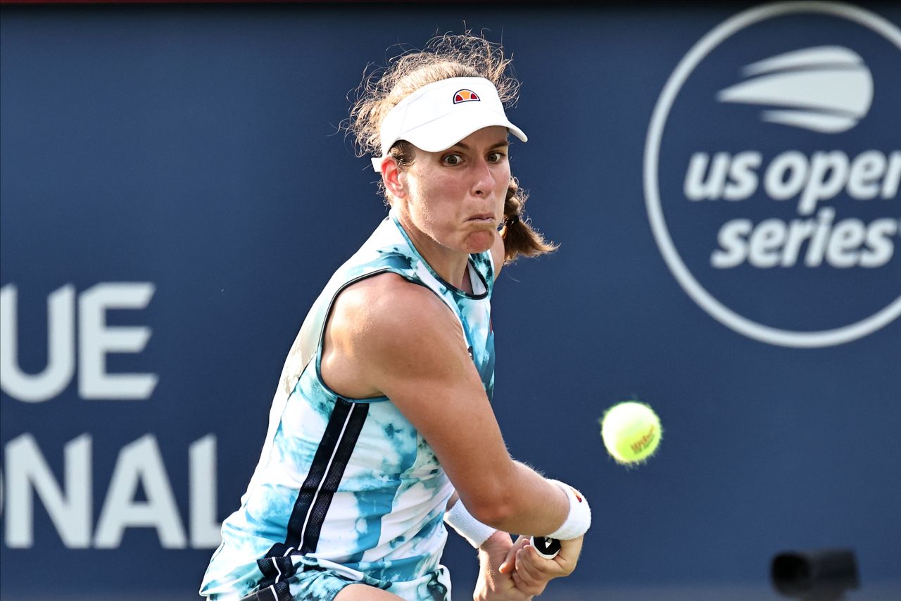 FILE PHOTO: Aug 11, 2021; Montreal, Quebec, Canada; Johanna Konta from Great Britain hits a shot against Elina Svitolina from Ukrania (not pictured) during the second round play at Stade IGA. /Jean-Yves Ahern-USA TODAY Sports/File Photo