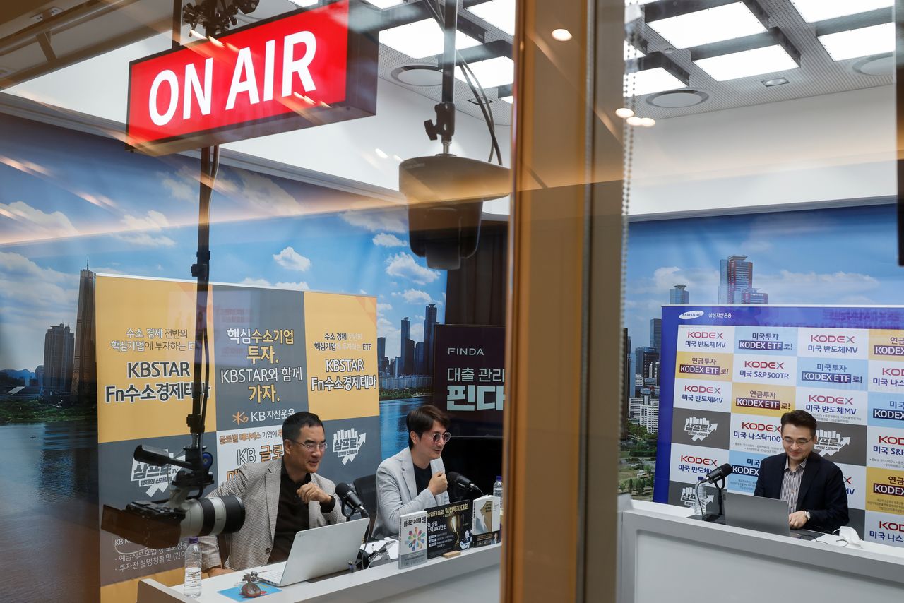 Kim Dong-hwan, YouTube channel SAMPRO TV