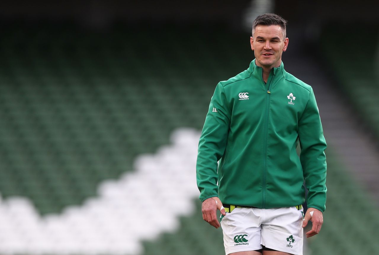 FILE PHOTO: Rugby Union - Autumn Nations Cup - Ireland v Scotland - Aviva Stadium, Dublin, Ireland - December 5, 2020 Ireland’s Jonathan Sexton during the warm up before the match Pool via REUTERS/Brian Lawless/File Photo