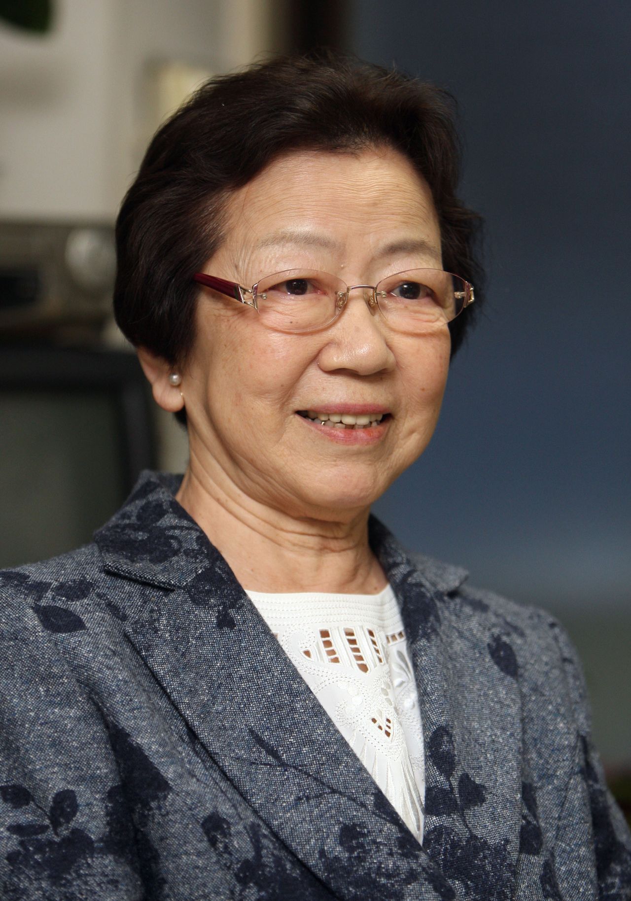 Moriyama Mayumi on October 29, 2009, after receiving the Grand Cordon of the Order of the Rising Sun. (© Jiji)