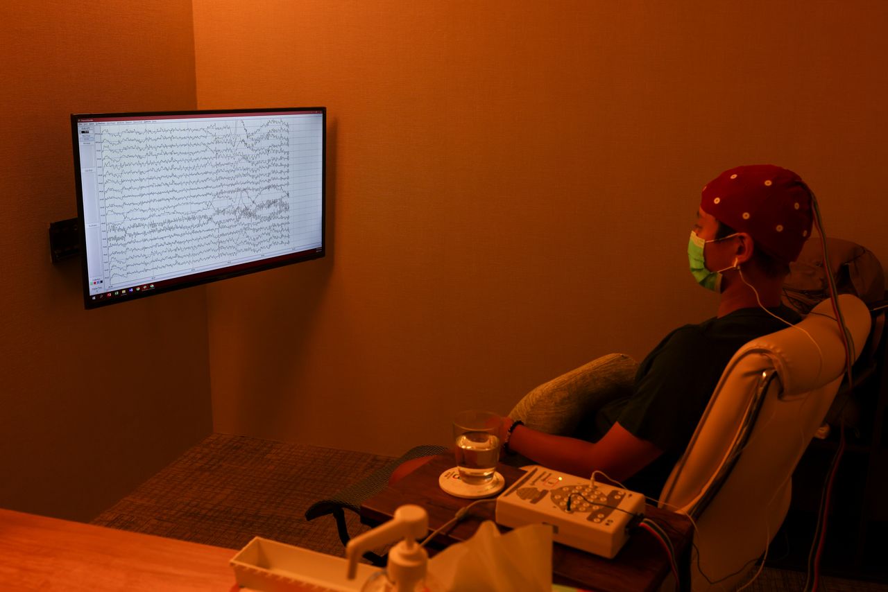 Li Sin-rong, 23, a Taiwanese luger, participates in a Neurofeedback session as part of her training to qualify for the 2022 Beijing Winter Olympic Games, in Taipei, Taiwan October 1, 2021. Picture taken October 1, 2021. REUTERS/Ann Wang