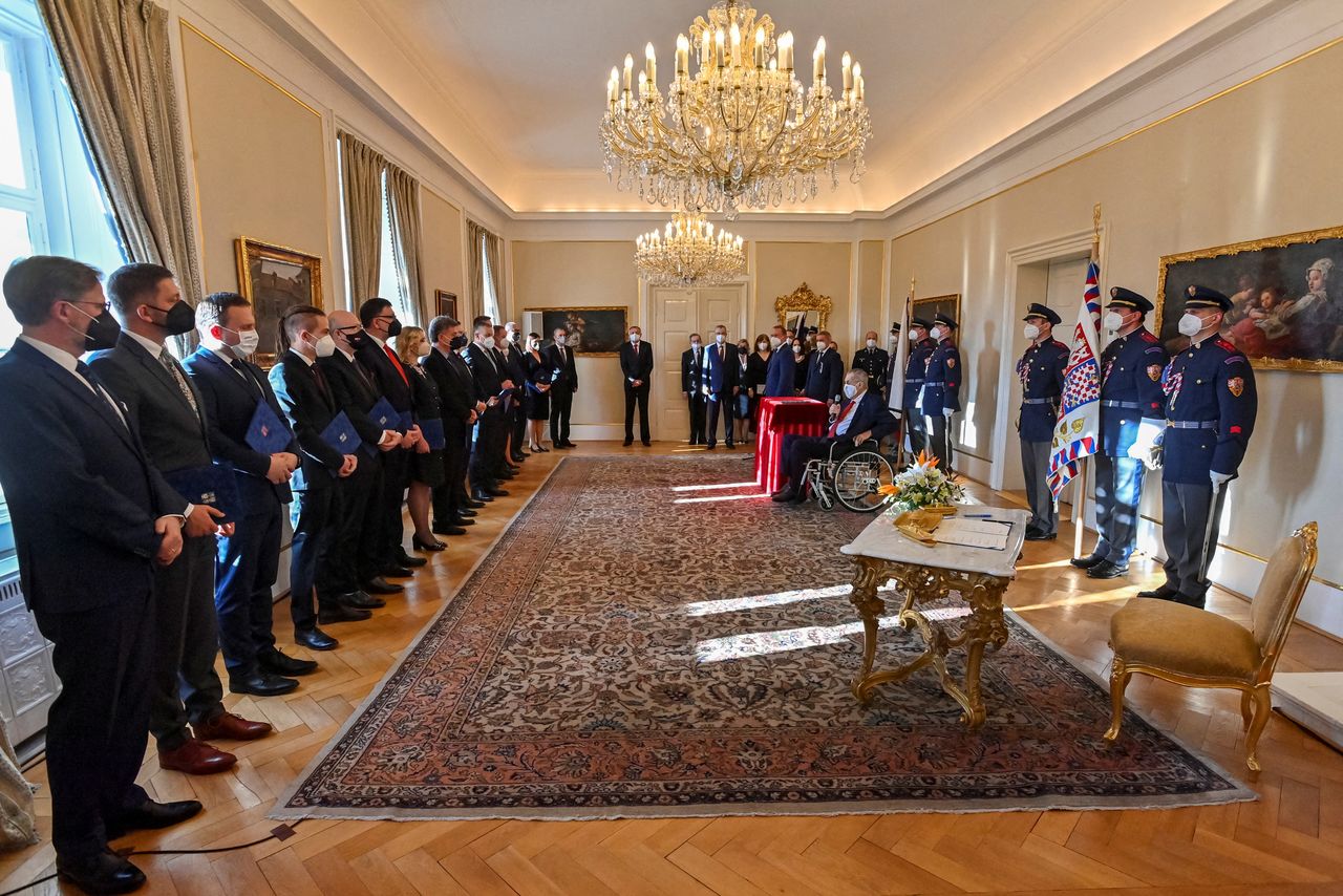Czech President Milos Zeman appoints ministers of new?Czech?cabinet of Petr Fiala at the Lany Chateau, Czech Republic December 17, 2021. Vit Simanek/Pool via REUTERS