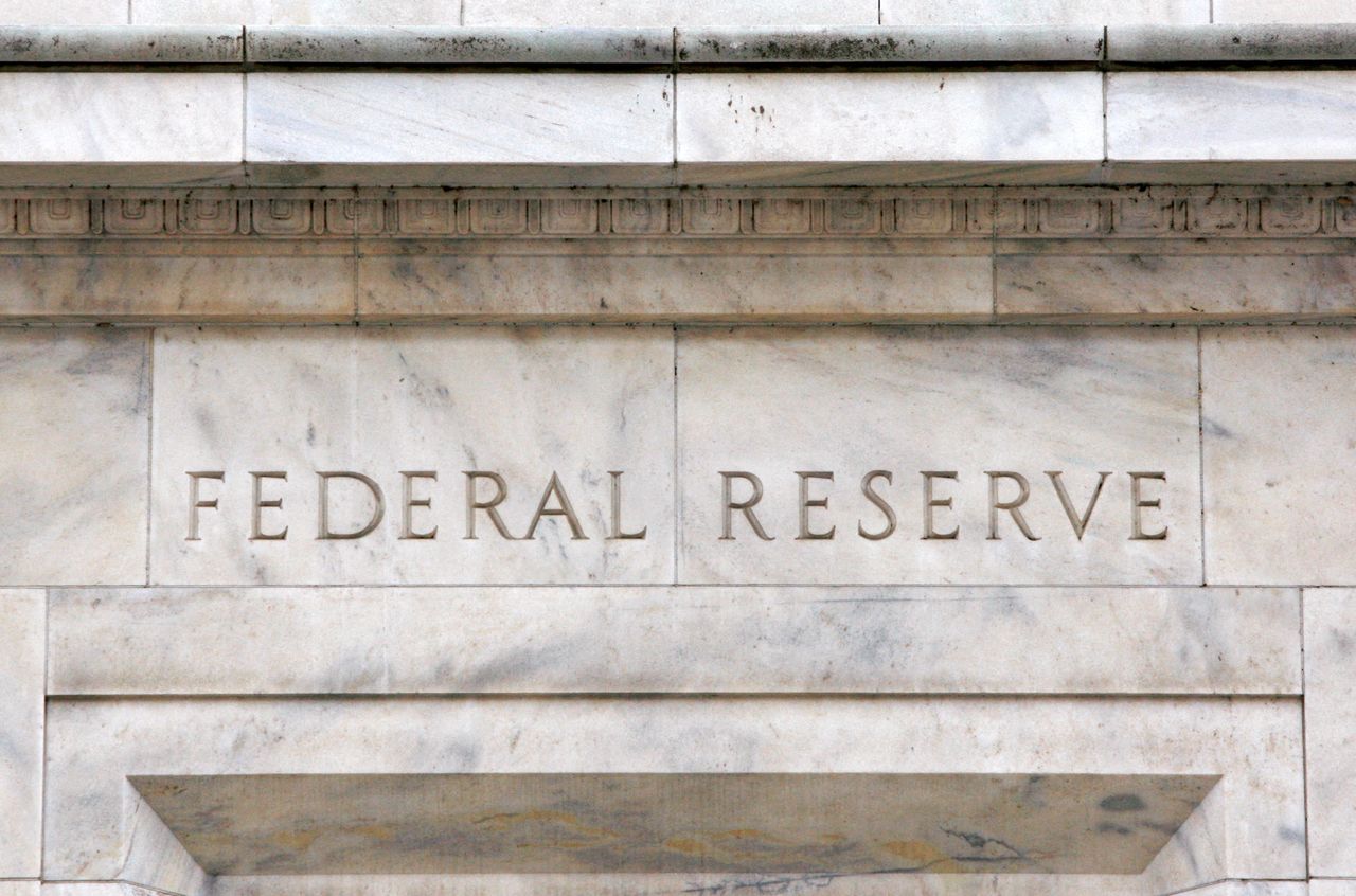 FILE PHOTO: The U.S. Federal Reserve Building is pictured in Washington DC, United States, March 18, 2008. REUTERS/Jason Reed/File Photo