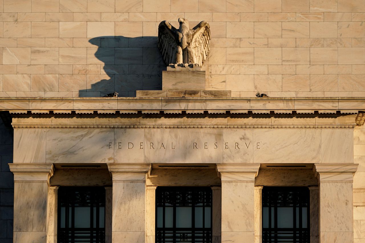 FILE PHOTO: The Federal Reserve building is seen in Washington, U.S., January 26, 2022. REUTERS/Joshua Roberts