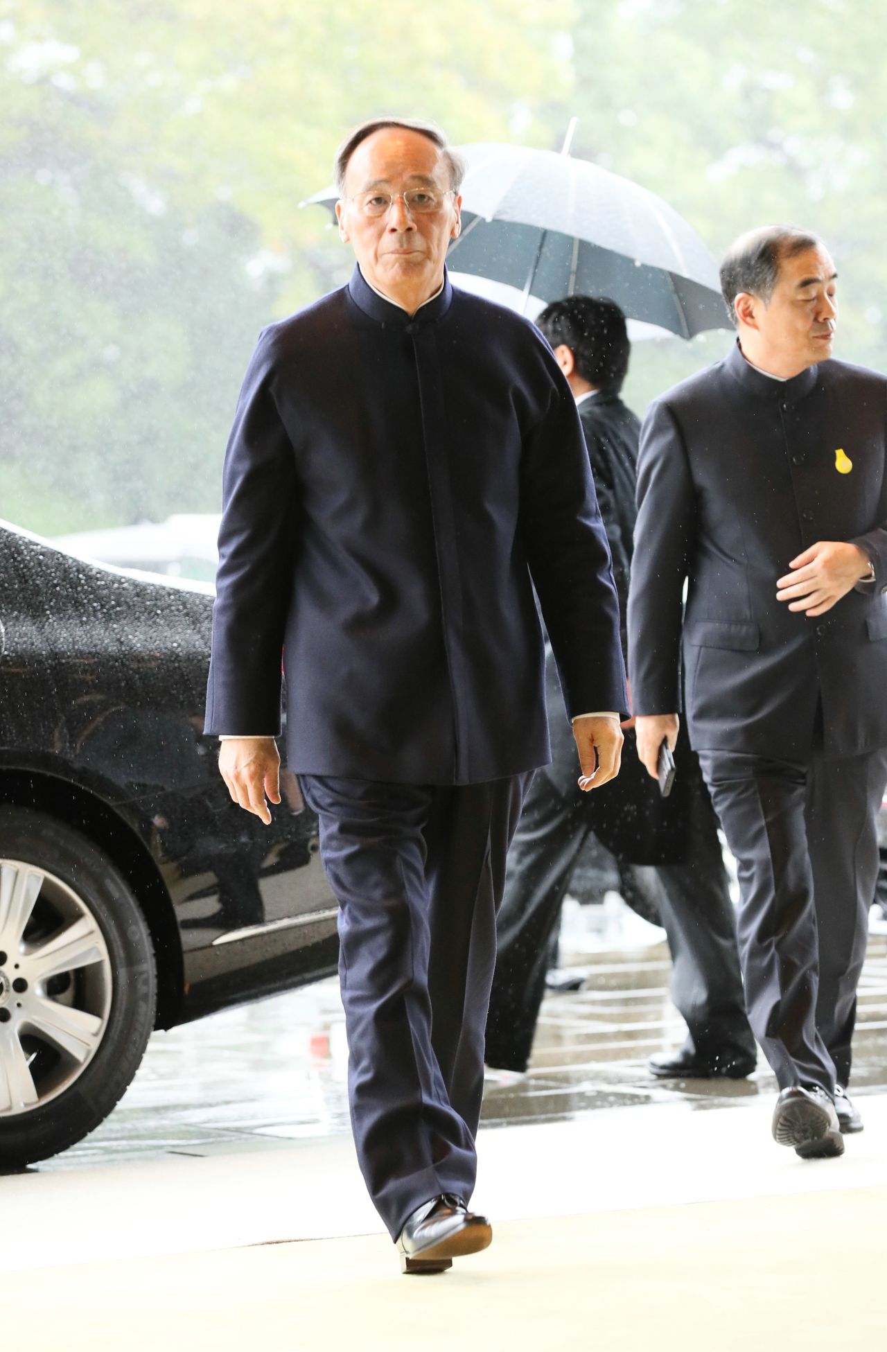 Chinese Vice President Wang Qishan is also among the guests. (© Jiji)