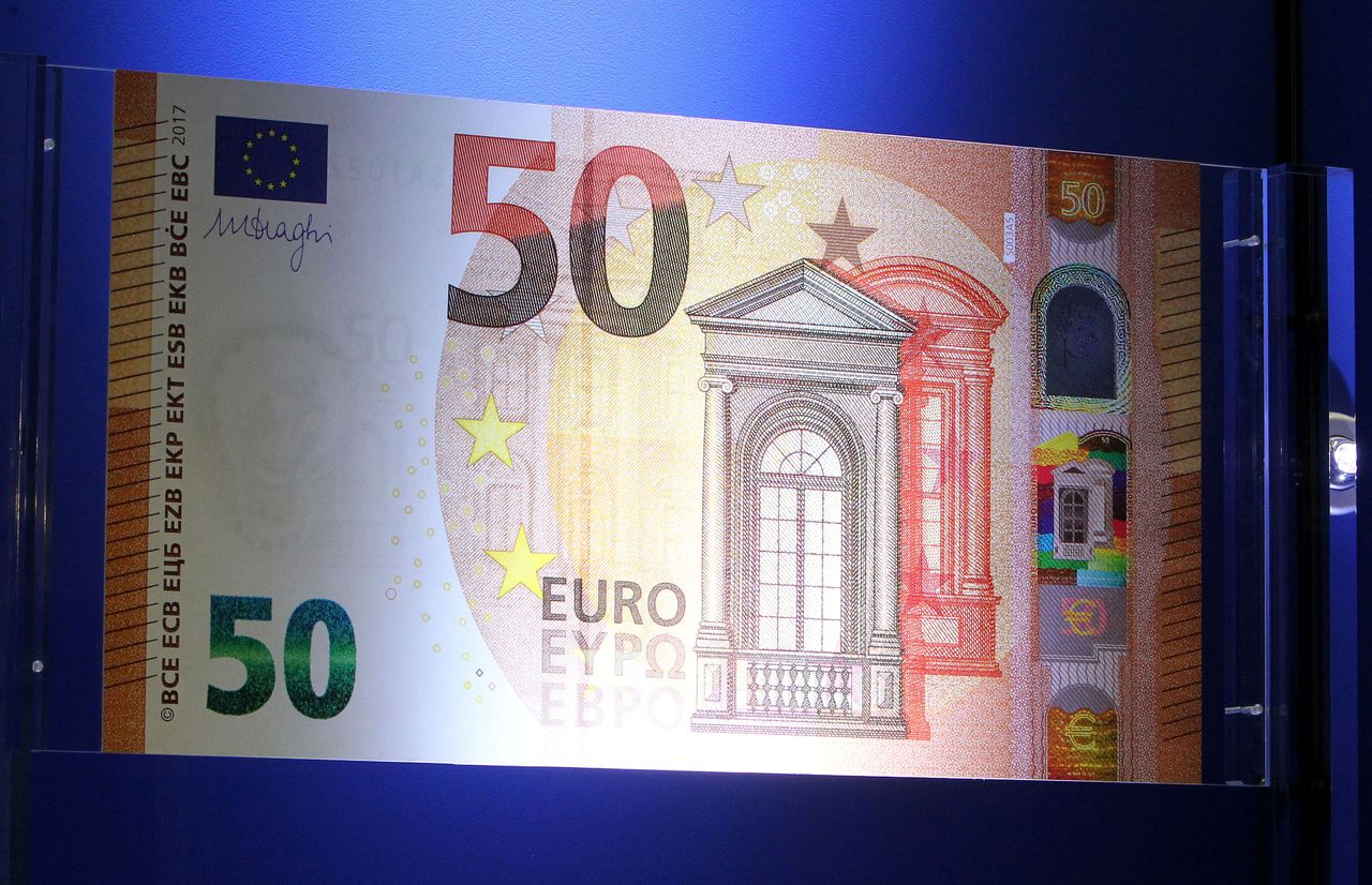 FILE PHOTO: The European Central Bank (ECB) presents the new 50 euro note at the bank