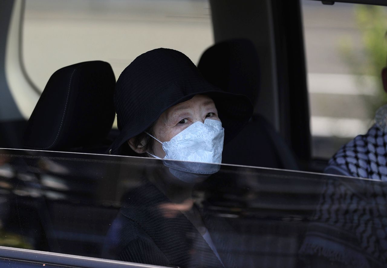 Shigenobu Fusako after her release from prison in Tokyo on May 28, 2022. (© Jiji)