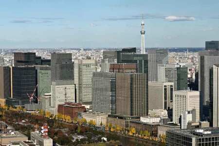 Japan Mulls 7 Pct Tax Deduction to Fuel Capital Spending