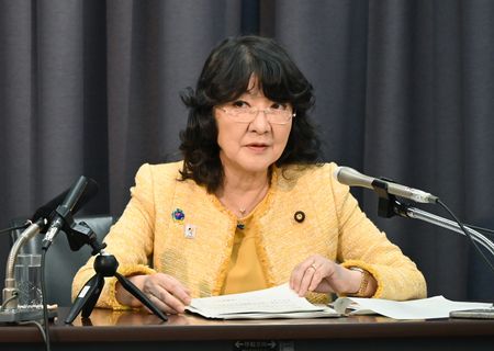 Japan Finance Chief to Attend G-7 Critical Minerals Meeting