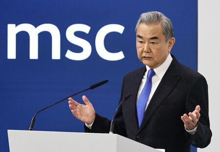 China's Foreign Minister Raps Japan at Security Conference