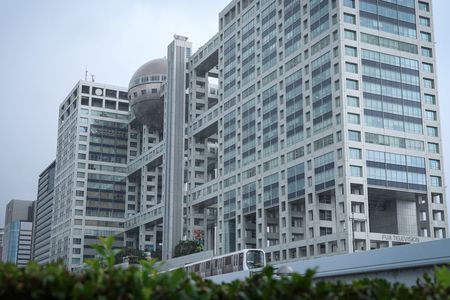 Murakami-Linked Firm Aims to Buy Fuji Media's Real Estate Biz