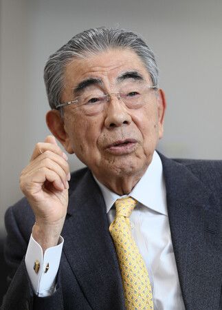 Japanese Convenience Store Pioneer Toshifumi Suzuki Dies at 93