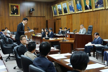 Japan Govt Unwilling to Have Evidence Lists Disclosed