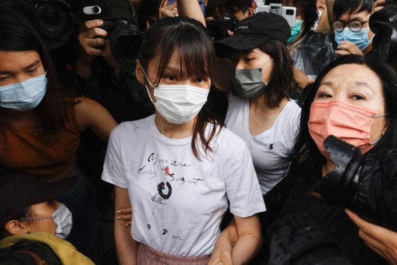 Hong Kong democracy activist Agnes Chow released from prison | Nippon.com