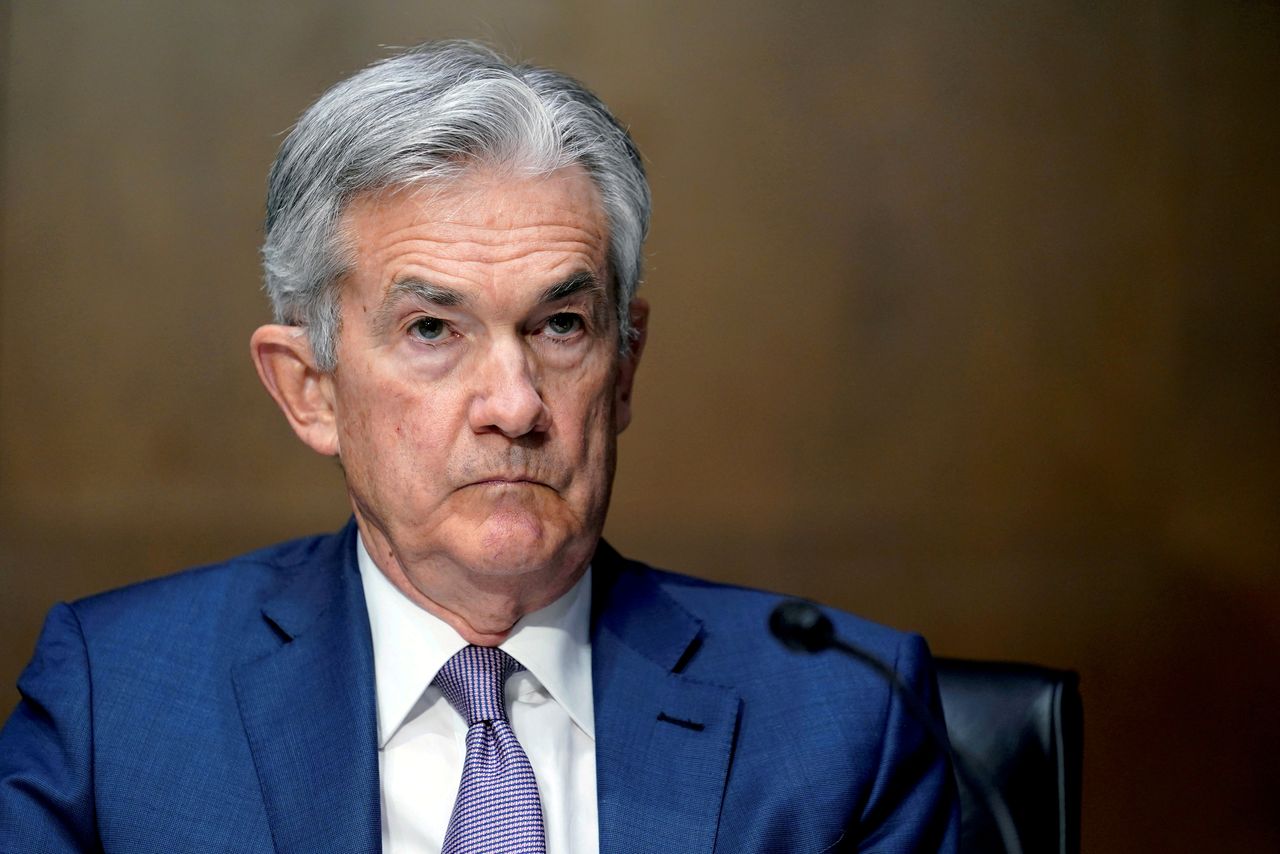FILE PHOTO: Federal Reserve Chairman Jerome Powell testifies before the Senate Banking Committee hearing on Capitol Hill in Washington, U.S., December 1, 2020. Susan Walsh/Pool via REUTERS