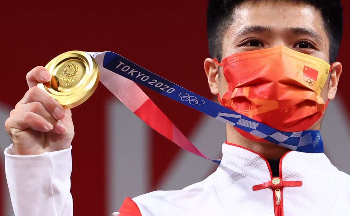 Olympics-Weightlifting-Li&#39;s &#39;flamingo&#39; amuses audience | Nippon.com