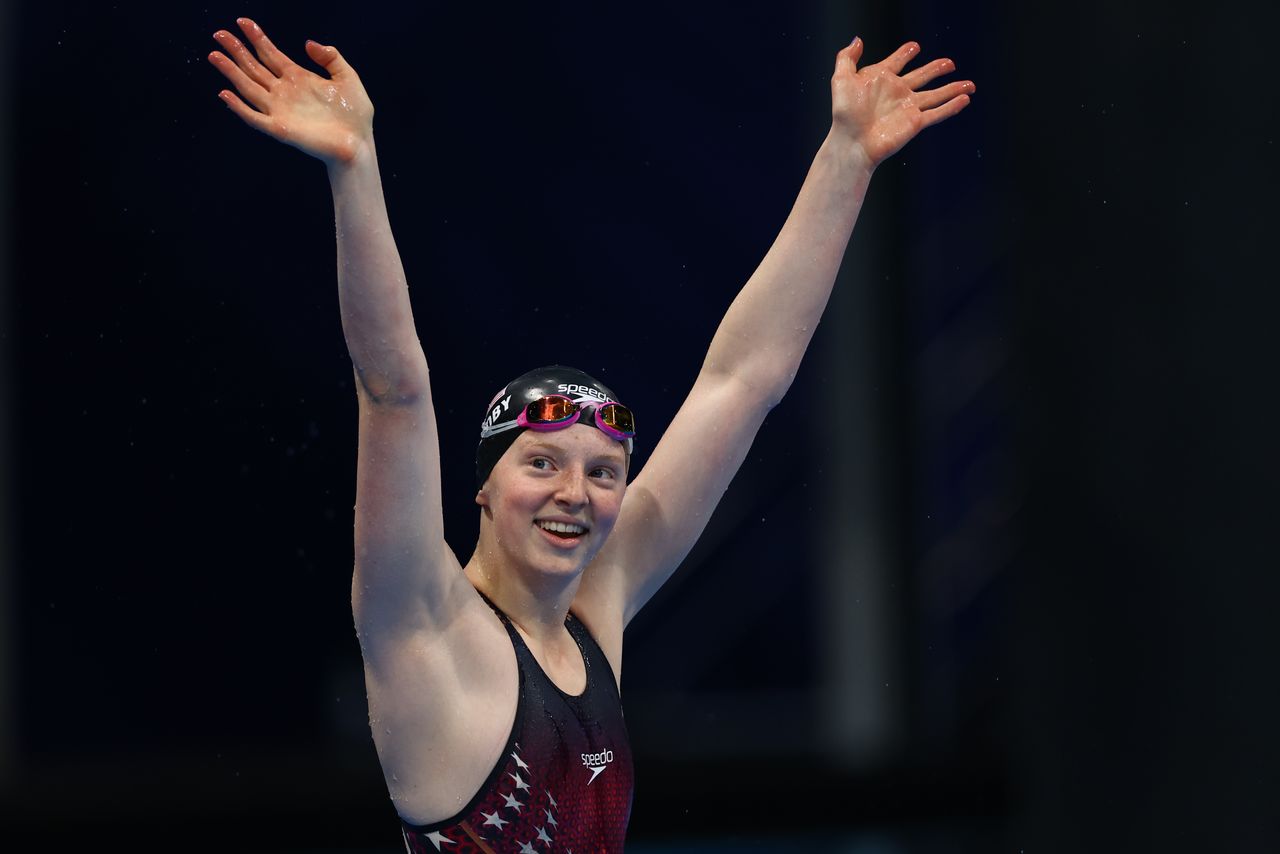 Tokyo 2020 Olympics - Swimming - Women's 100m Breaststroke - Final - Tokyo Aquatics Centre - Tokyo, Japan - July 27, 2021. Lydia Jacoby of the United States celebrates after winning the gold medal REUTERS/Kai Pfaffenbach