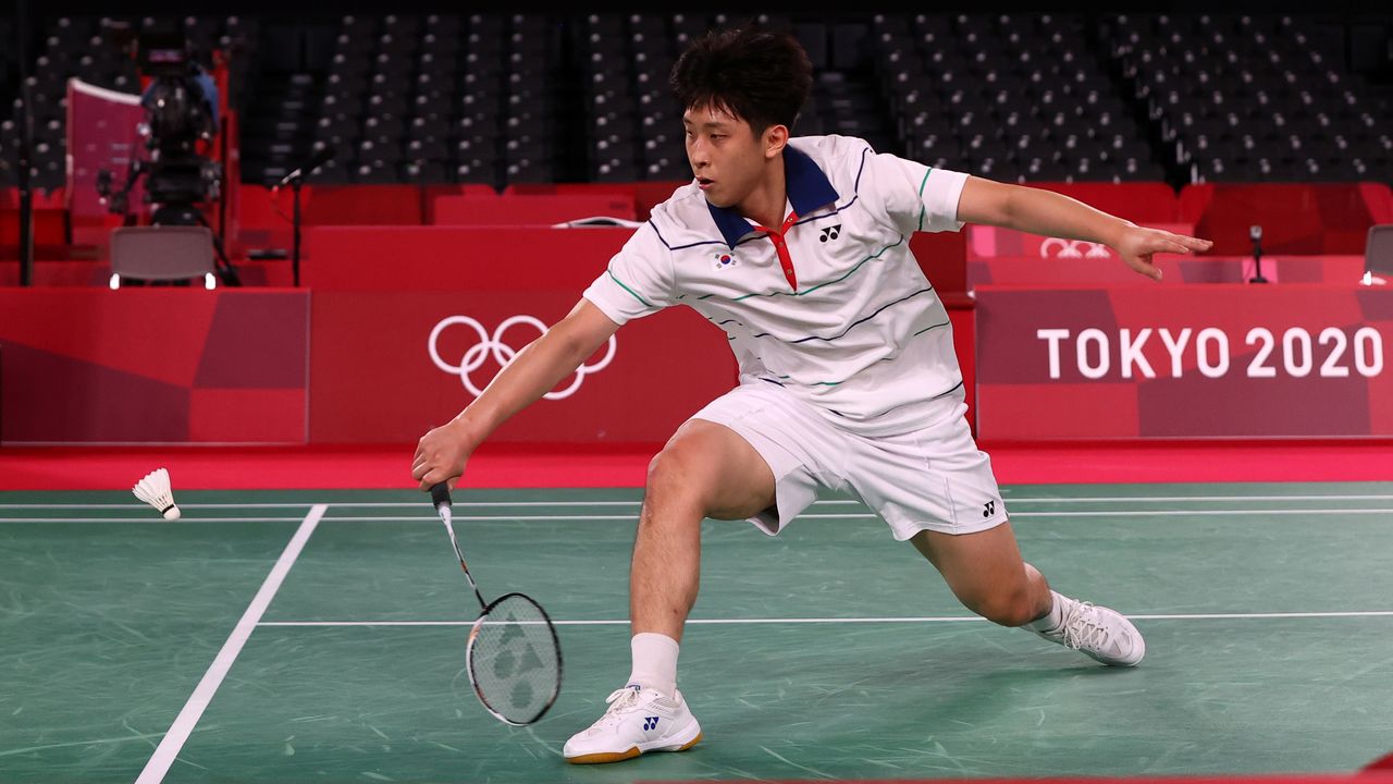 Badminton singles olympics 2021