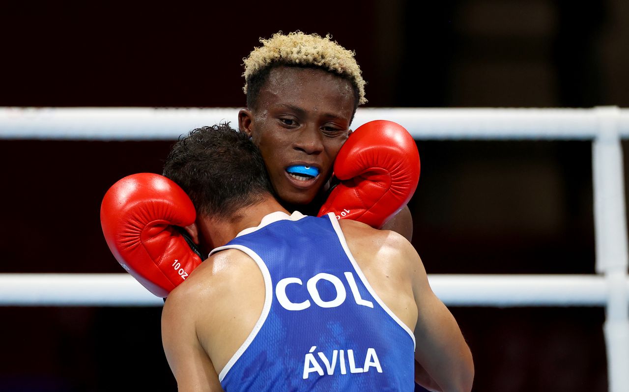 Olympics-Boxing-A French sit-in and Ghanaian medal in action-packed day Nippon