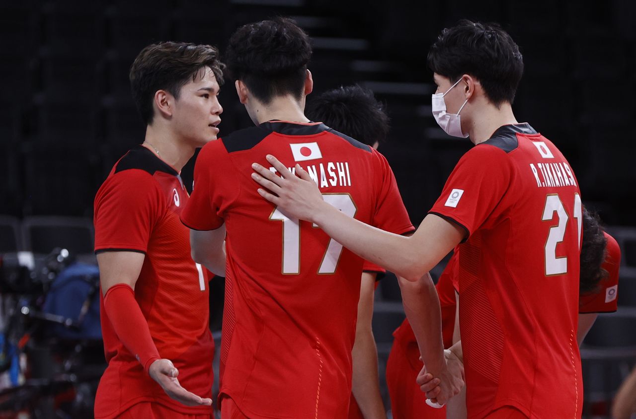 Olympics-Volleyball-Brazil overpower hosts Japan to face ROC in semi ...