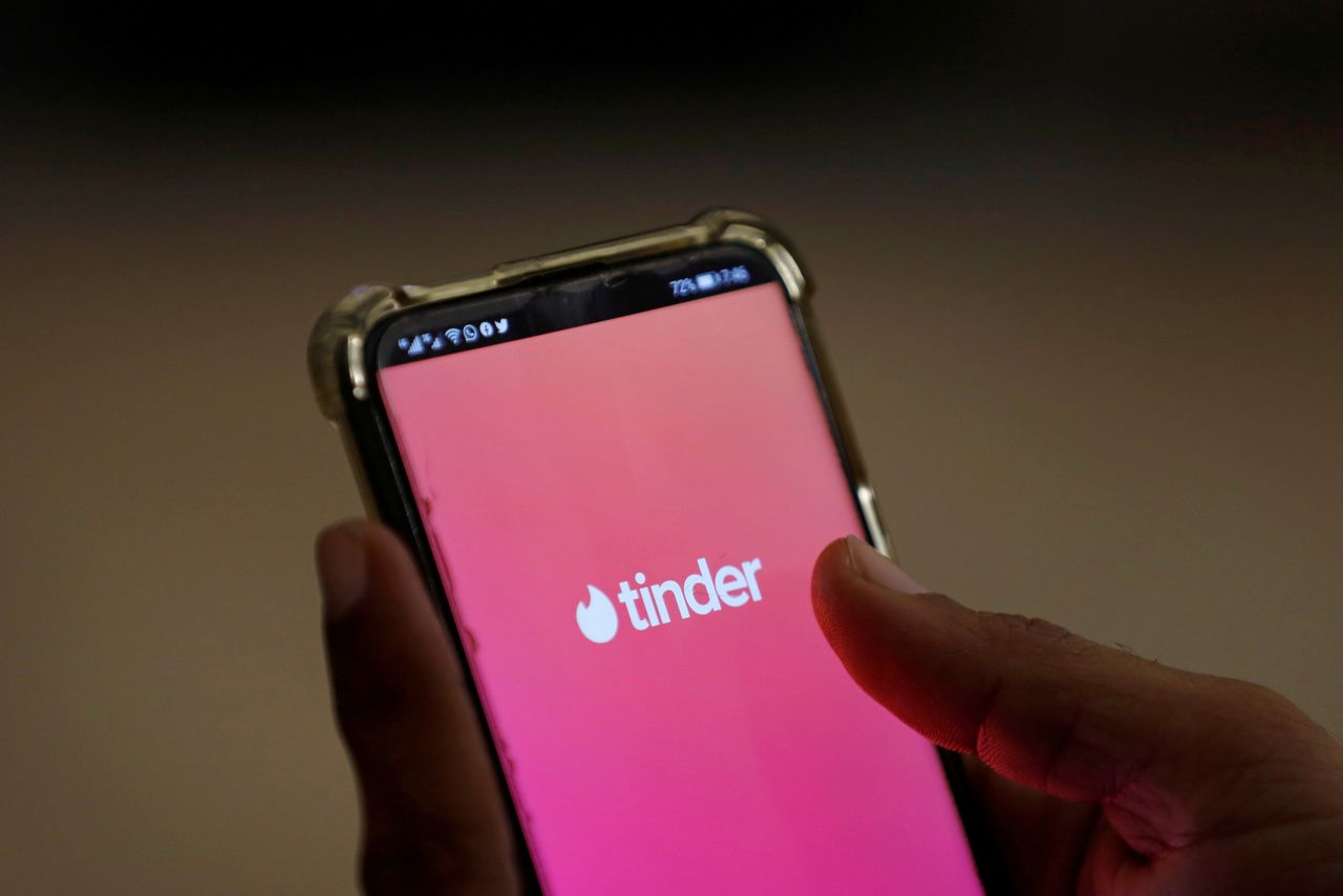 FILE PHOTO: The dating app Tinder is shown on a mobile phone in this picture illustration taken September 1, 2020. REUTERS/Akhtar Soomro/Illustration