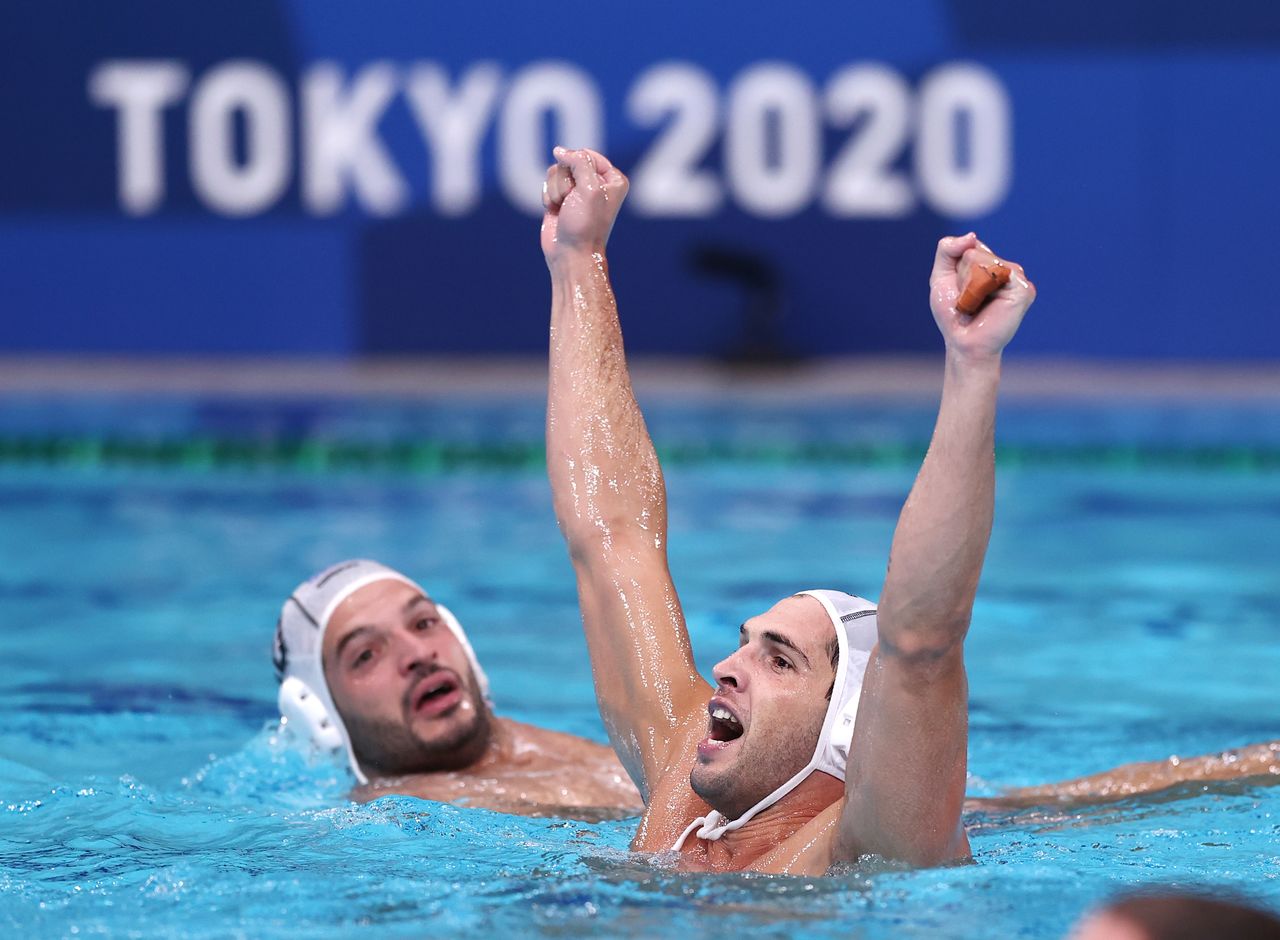 Tokyo 2020 Olympics - Water Polo - Men - Semifinal - Greece v Hungary - Tatsumi Water Polo Centre, Tokyo, Japan – August 6, 2021. Ioannis Fountoulis of Greece celebrates after winning the match REUTERS/Gonzalo Fuentes