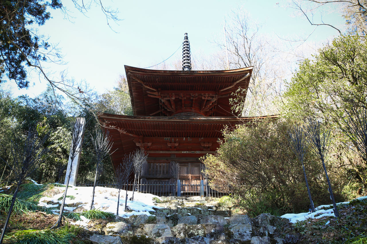 Pagoda tahōtō, Bien de Importancia Cultural de Japón, construida en la época Sengoku o de los estados en guerra.