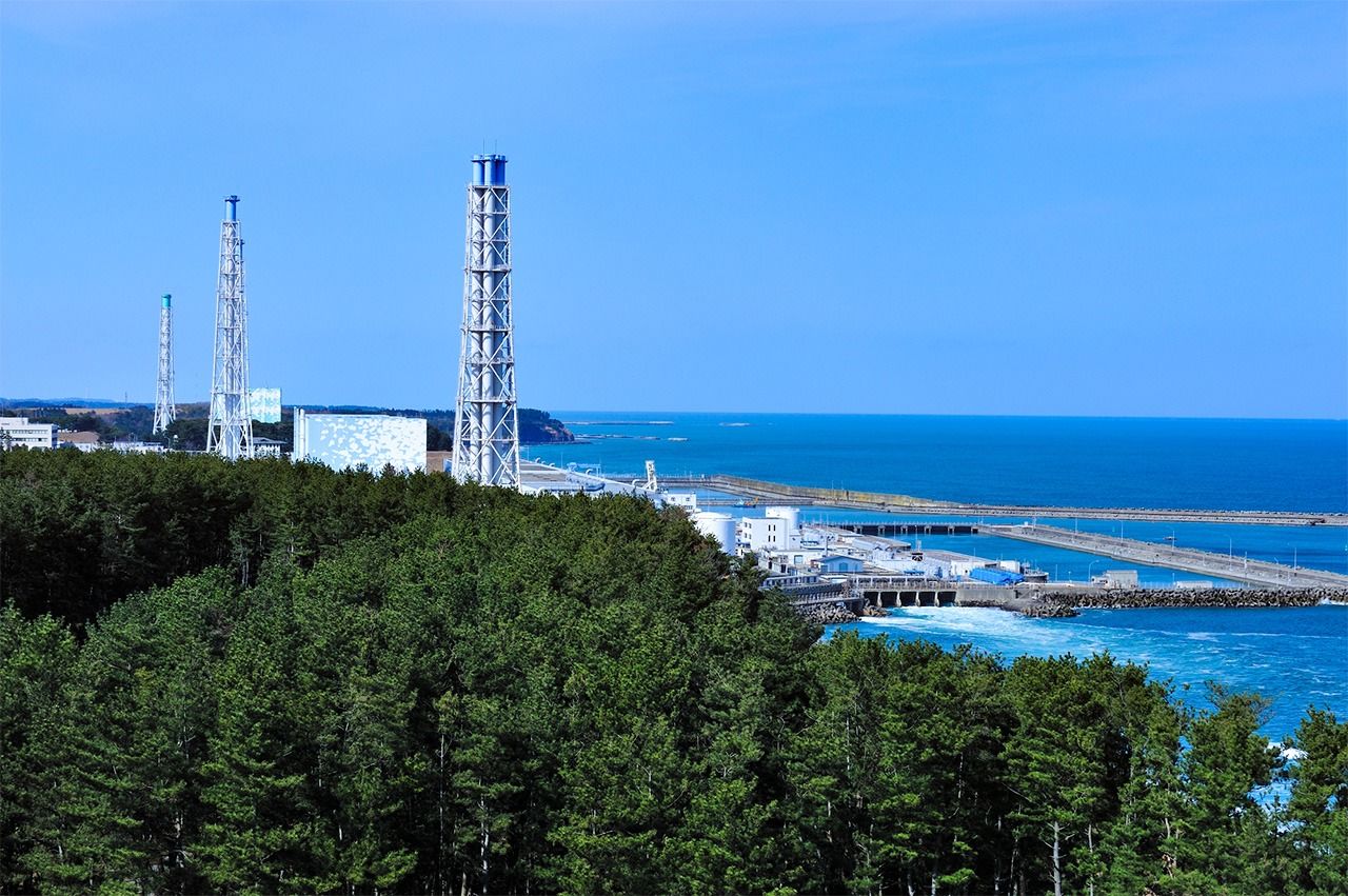 Vista de la central nuclear de Fukushima Dai-ichi. (© Pixta)