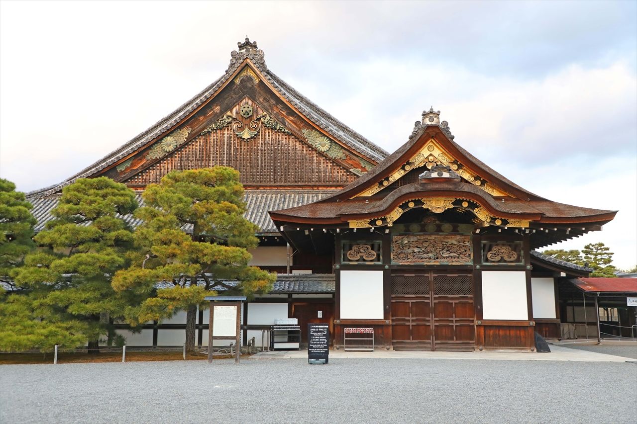 El palacio Ninomaru, perteneciente al castillo de Nijō. (PIXTA)