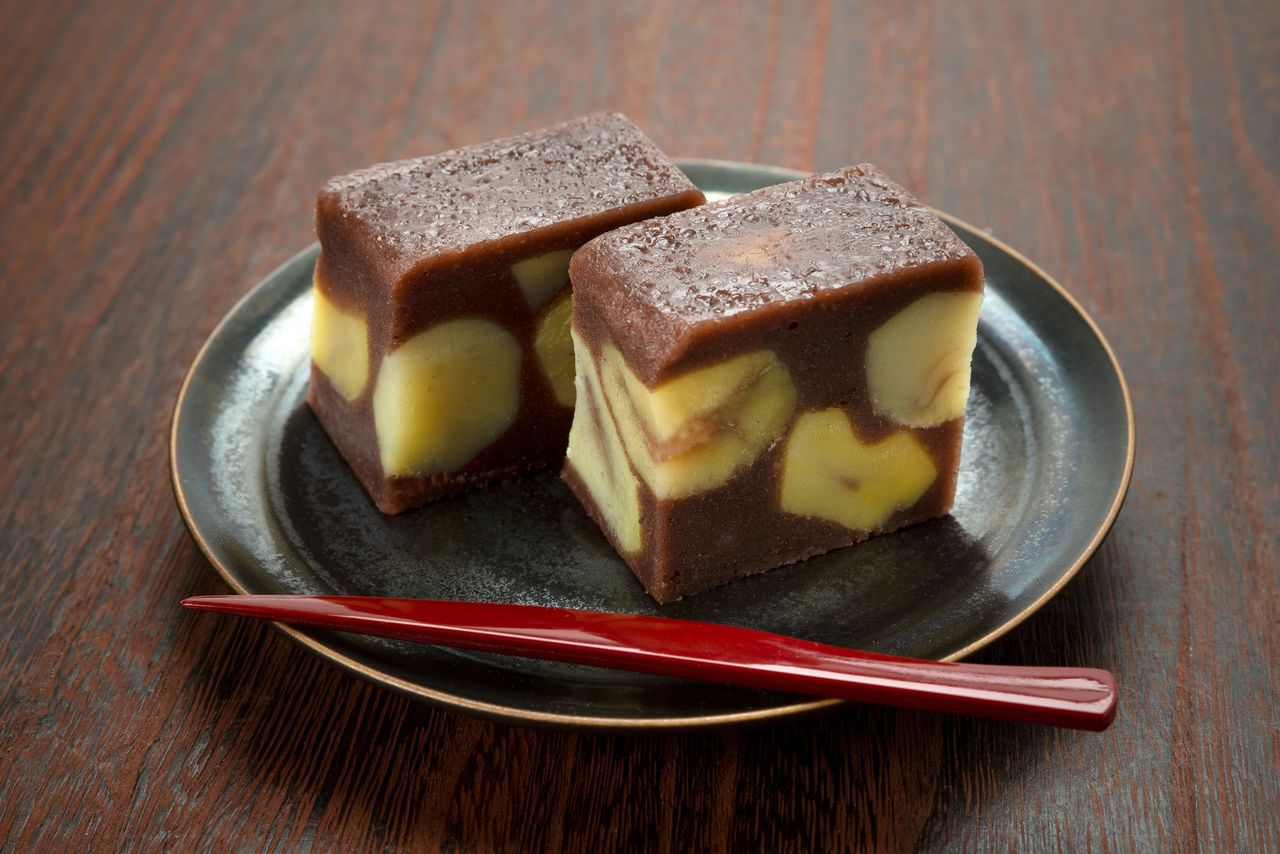 Mushiyōkan castañas confitadas. (© Pixta)