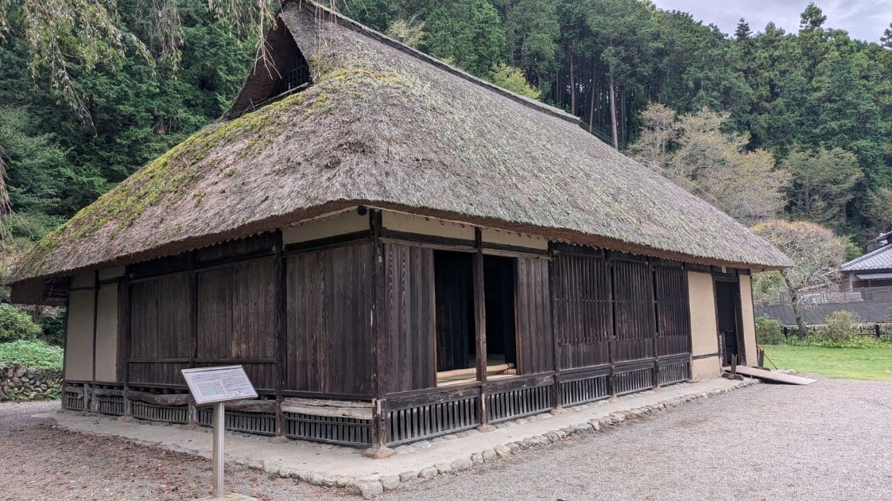 La residencia de la familia Koma, declarada bien cultural importante a nivel nacional. (© Gomi Yoji)