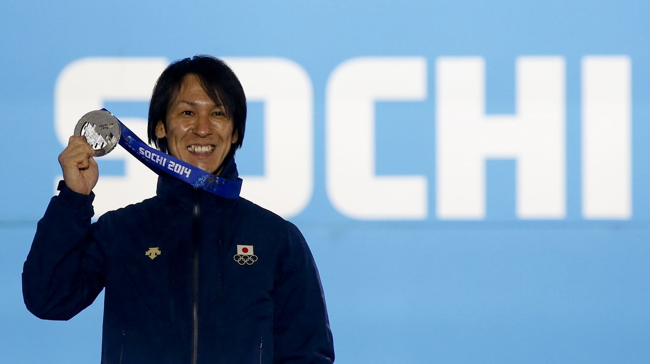 Kasai Noriaki ganó una medalla de plata en la prueba de salto de esquí con trampolín grande en los Juegos Olímpicos de Sochi 2014. (Reuters)