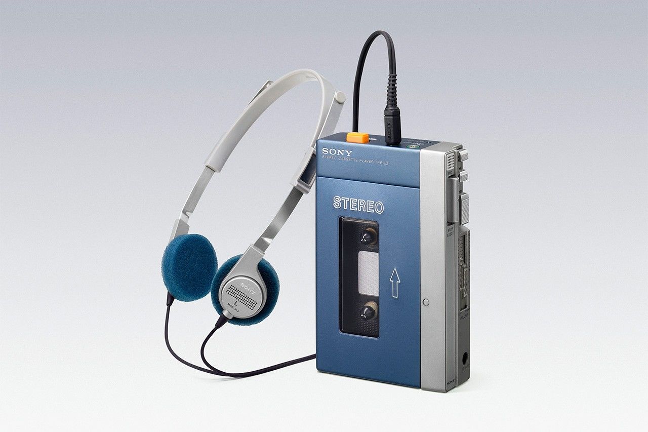 El TPS-L2, Walkman de primera generación. Se comercializó a 33.000 yenes.