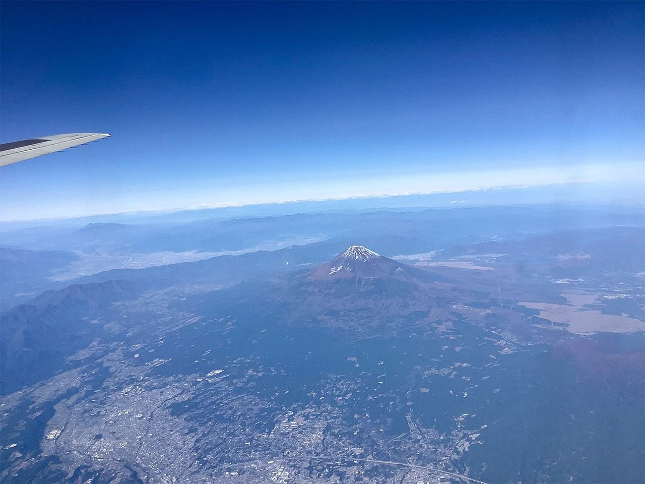 El monte Fuji, con un pico único y sin otras elevaciones a su alrededor, constituye un enclave óptimo para observar la atmósfera. (Imagen cedida por el autor del artículo.) 