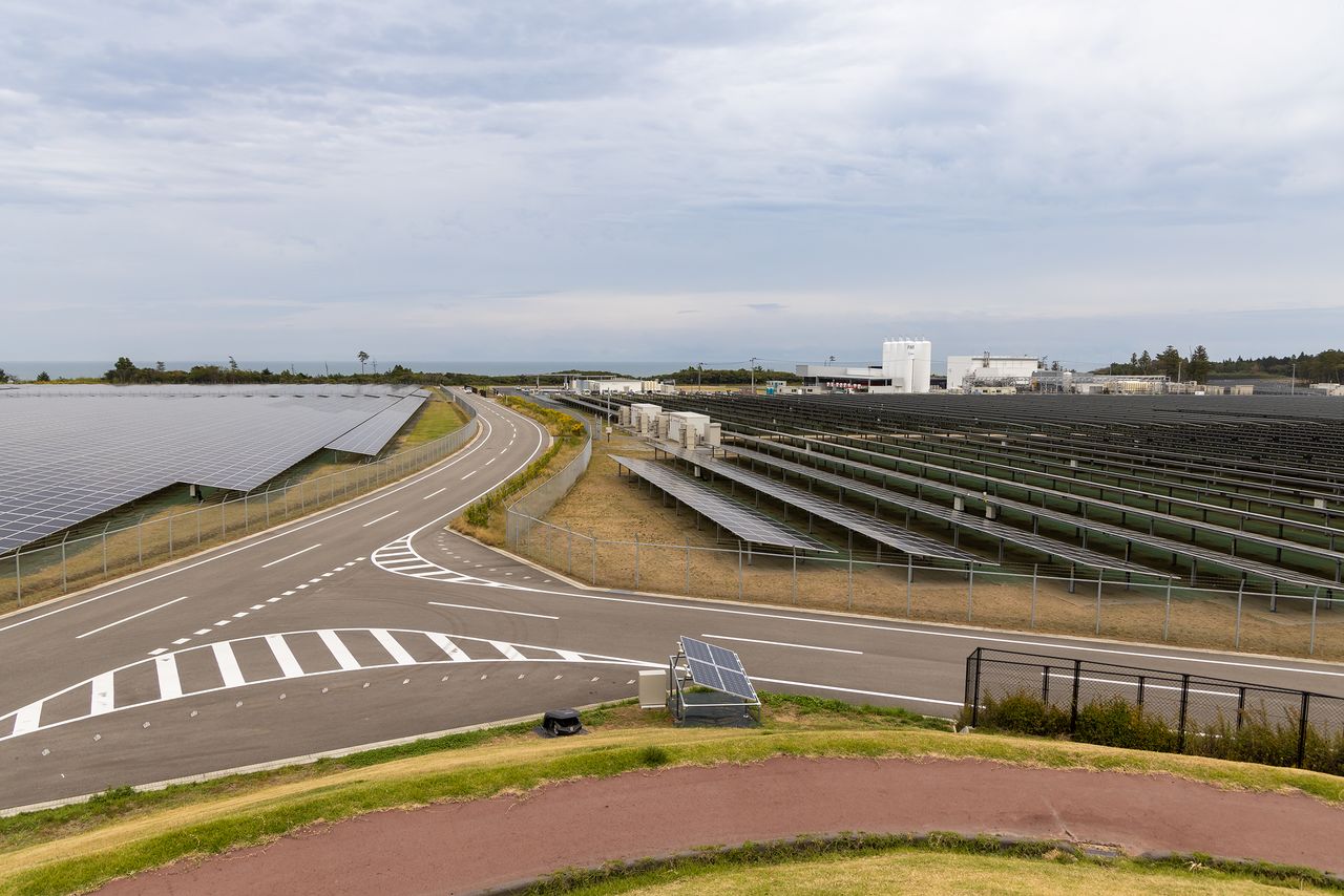 Los paneles solares de FH2R se extienden en una superficie de 180.000 m2.