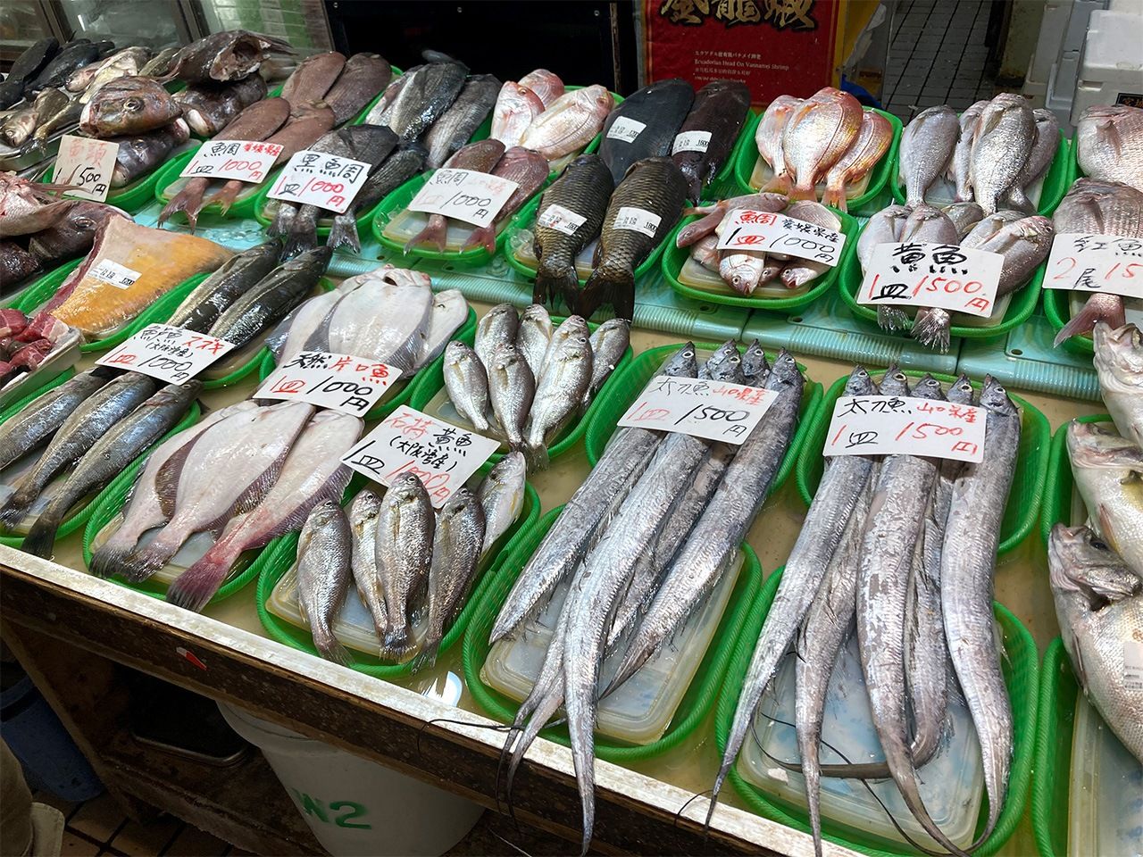 La calle Underground Food Street, dentro del edificio Ameyoko Center, vende comida de toda Asia. (© Gianni Simone)
