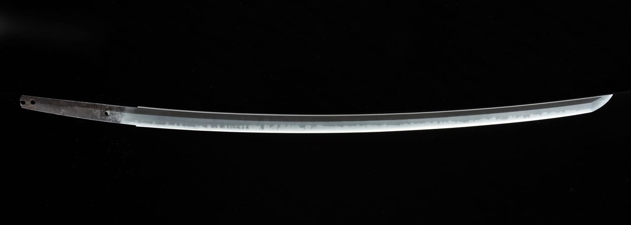 Espada larga tachi, conocida como Tsuda Tōtoumi Nagamitsu. Inscripción: Nagamitsu. (© Museo de Arte Tokugawa)