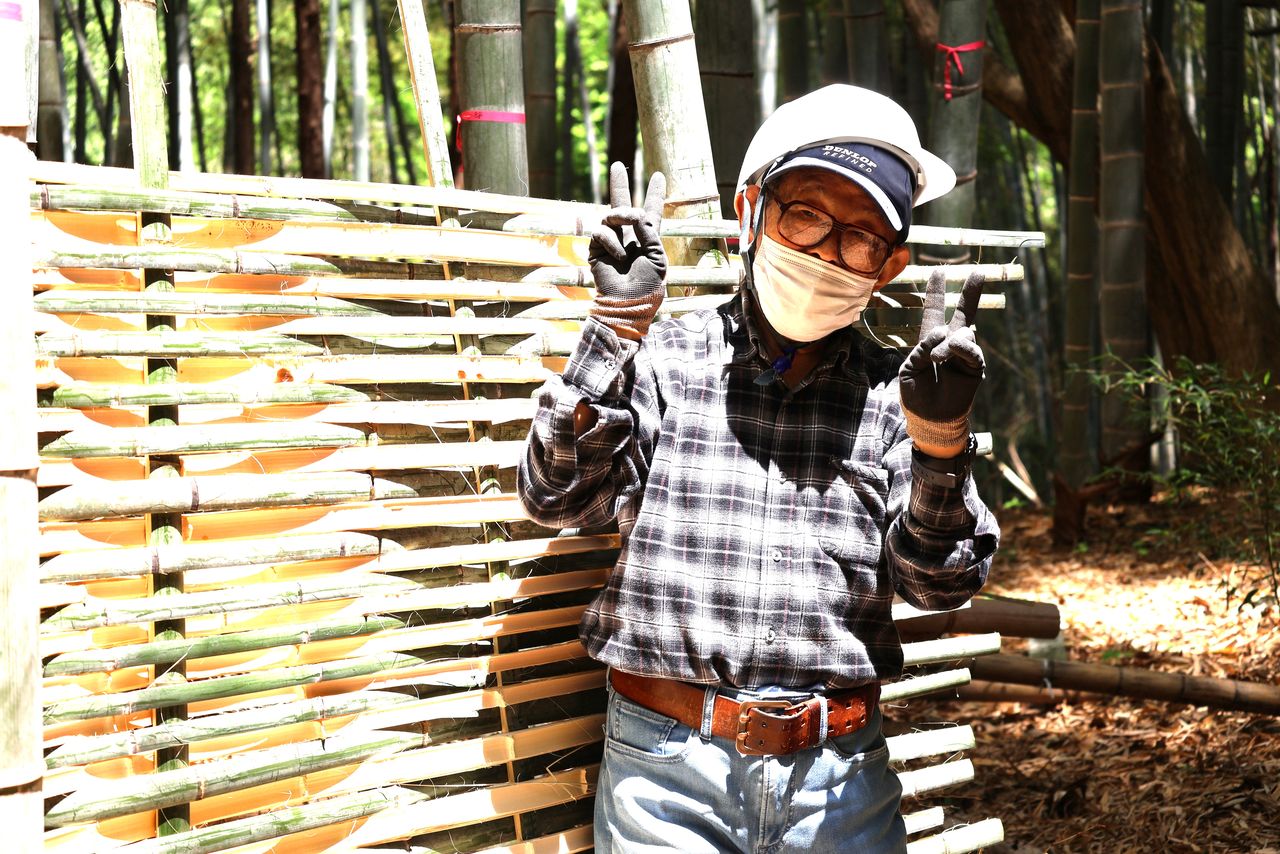 Okamoto Kanji, alias Oka-chan, posando para la cámara. (Mayo del 2025)