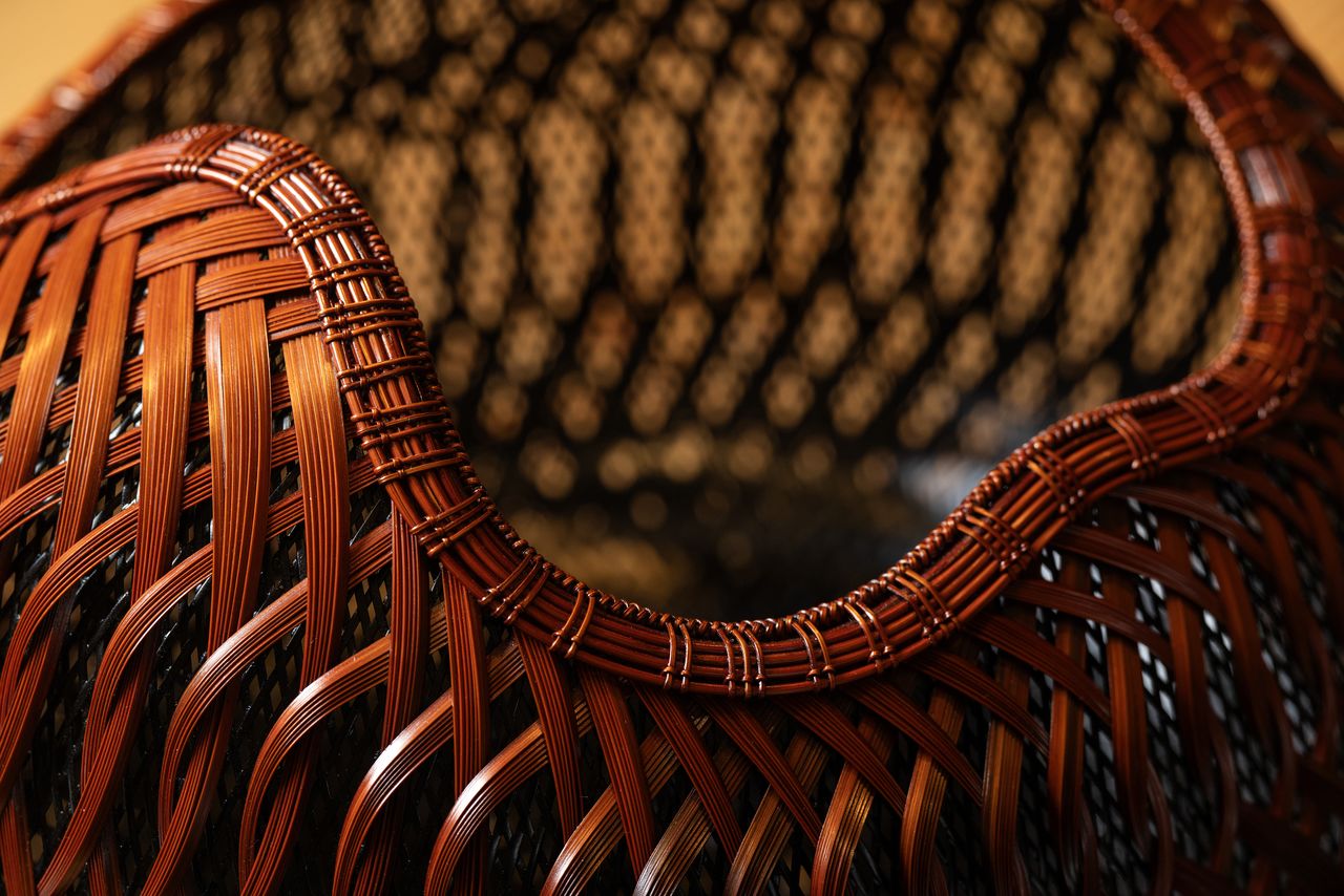 Detalle de la boca ondulada del Gogyō. (2021)