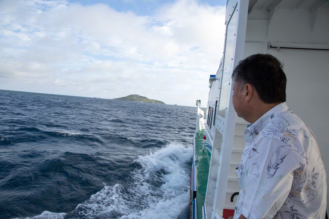 Desde el puerto pesquero de Shimajiri (isla de Miyako), el ferri tarda 15 minutos en llegar a la peque&ntilde;a isla de Ōgami.
