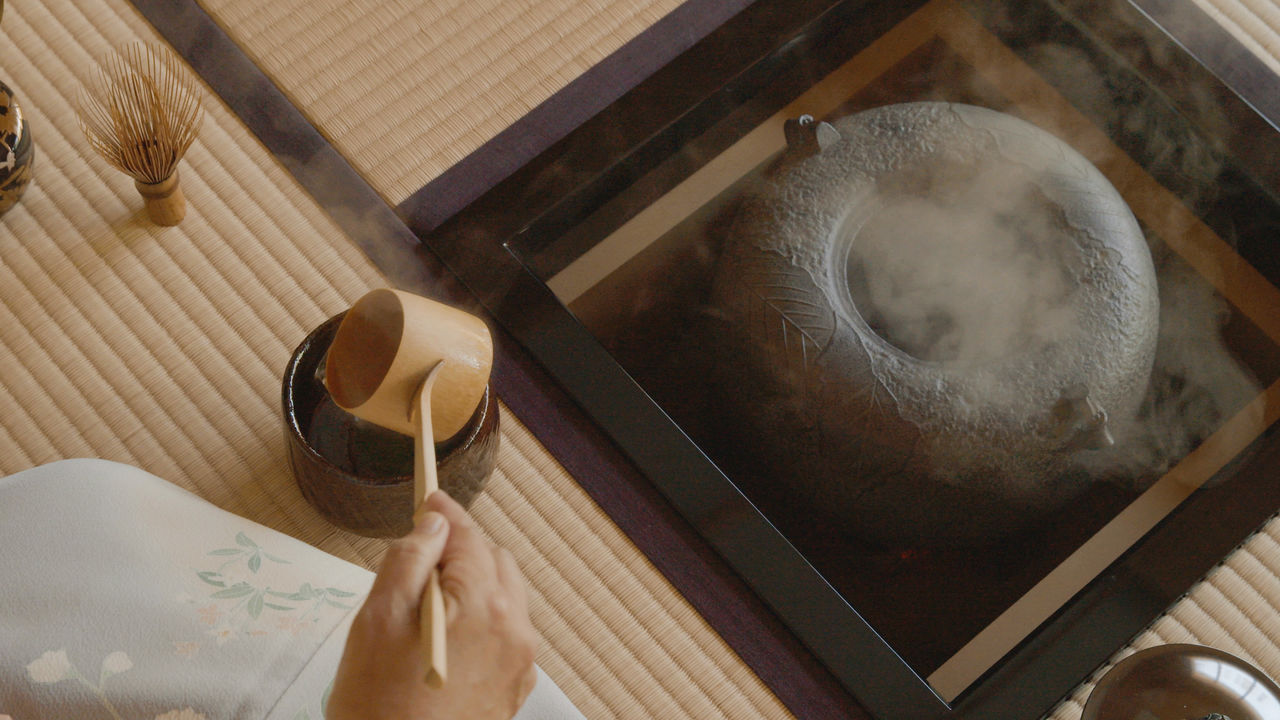 La cultura de la ceremonia del té sigue próspera en Kanazawa.