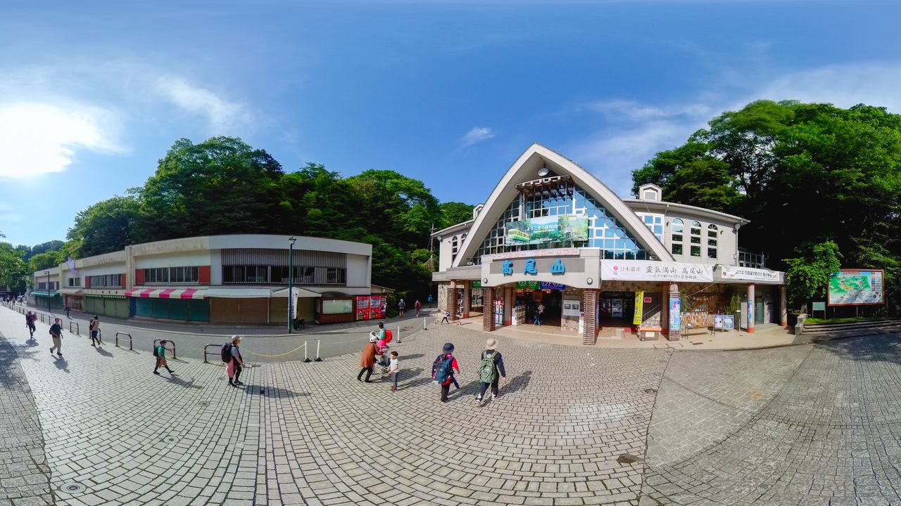 La estación de Kiyotaki del teleférico al pie de la montaña. Esta línea tiene la pendiente más pronunciada de Japón, con una inclinación máxima de 31°18’.