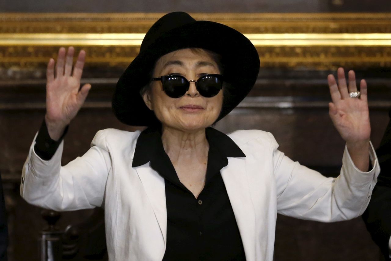 Foto de archivo. Yoko Ono en Ciudad de México
03/02/2016 REUTERS/Edgard Garrido