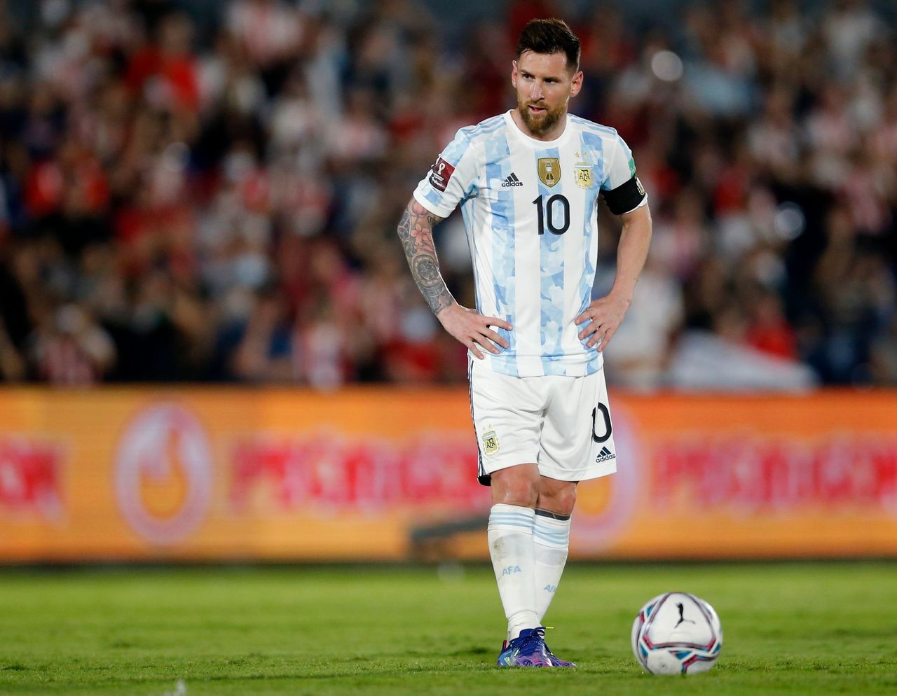 Oct 7, 2021 
Foto de archivo del capitán de Argentina Lionel Messi en el choque ante Paraguay en Asunción por la eliminatoria sudamericana al Mundial 2022. 
REUTERS/Cesar Olmedo