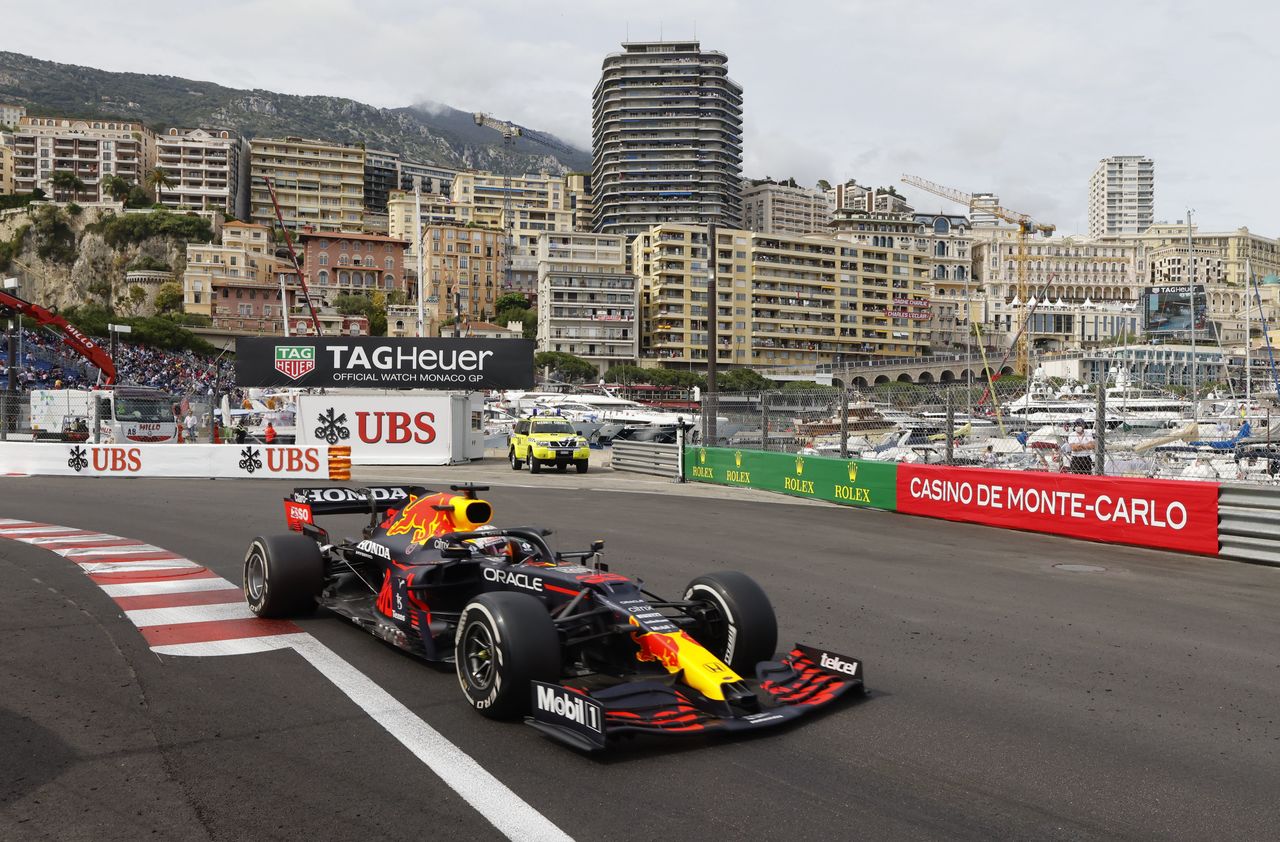 Foto del domingo del  Red Bull de Max Verstappen durante el GP de Monaco de la F1. 

May 23, 2021
REUTERS/Eric Gaillard