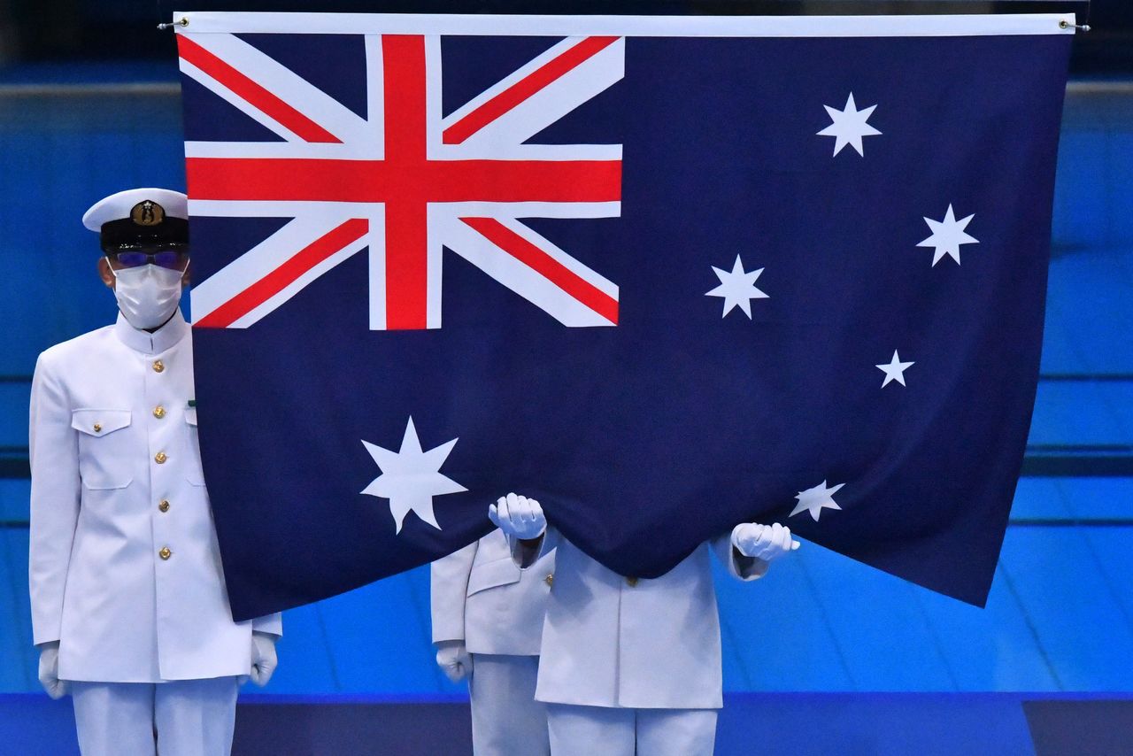 Ago 1, 2021.
Foto de archivo ilustrativa de la bandera de Australia en una ceremonia de entrega de medallas en los Juegos de Tokio. 
REUTERS/Clodagh Kilcoyne